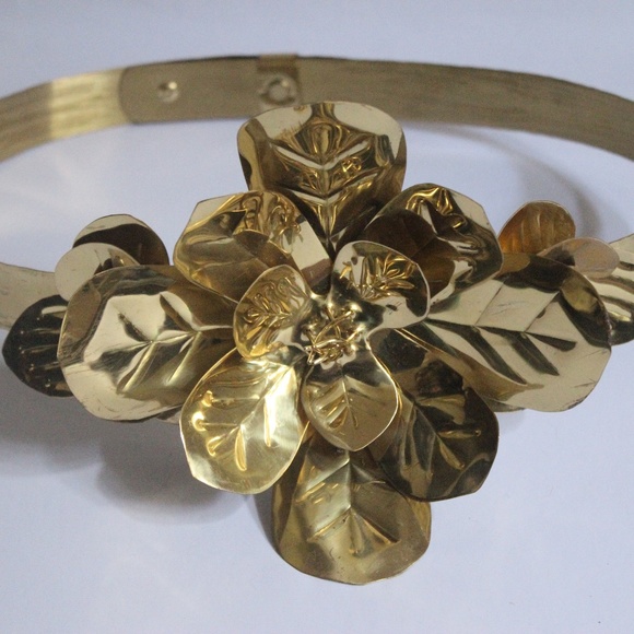 Bridal Metal Flower Belt - Picture 2 of 5